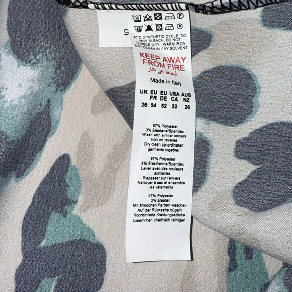 Boohoo Tunic Top Women's Size 22 Multicolor Leopard Animal Print Satin Button Up - Picture 7 of 10